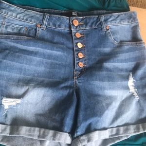 1822 denim shorts